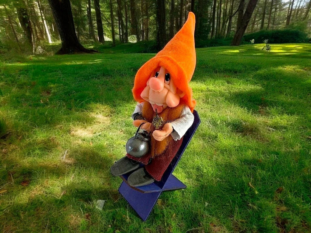 Duende con Reposera 18cm