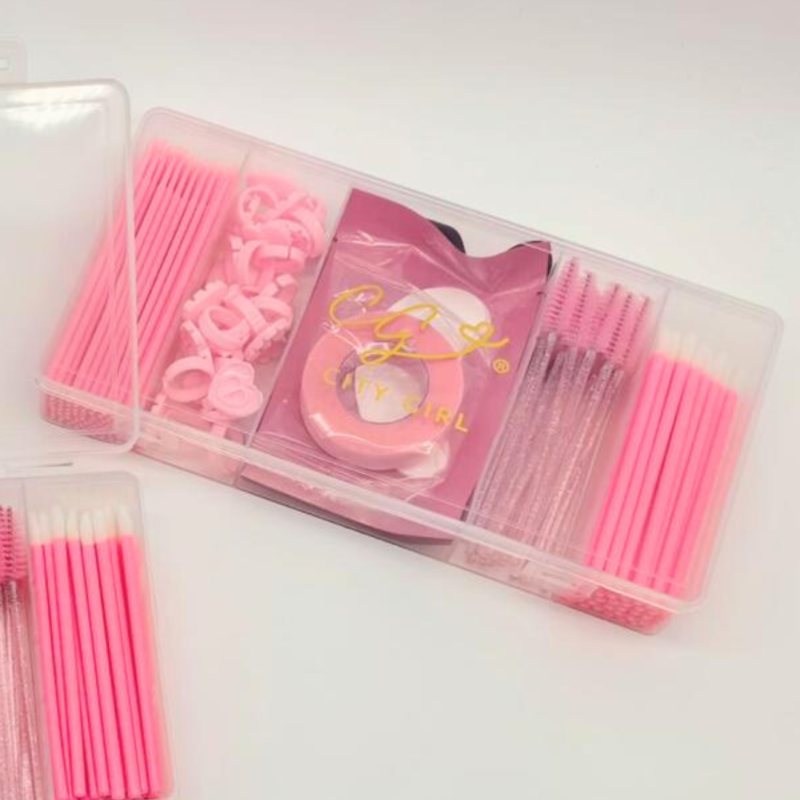 CAJA CON ESENCIALES PARA PESTAÑAS CITY GIRL