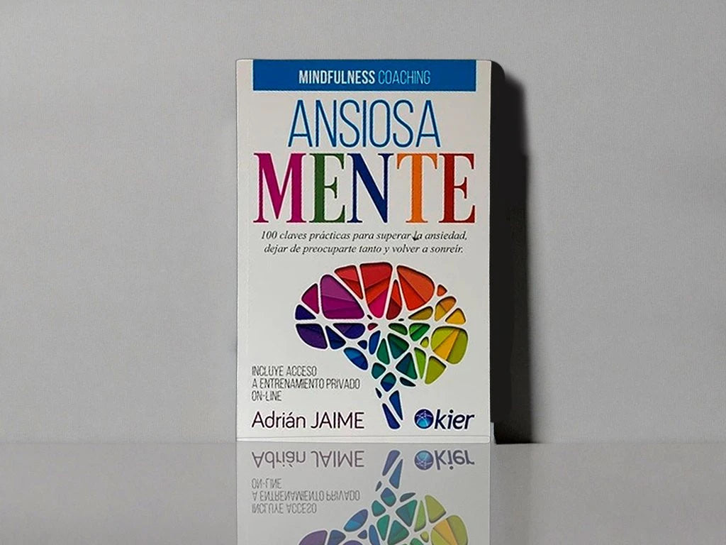 Libro ANSIOSAMENTE: guía completa de tarot