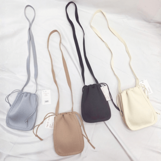 MINI CARTERA COLGANTE DE TELA – IDEAL PARA CELULAR  CITY GIRL