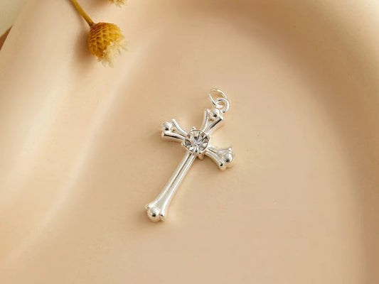 Dije de acero blanco con cruz y strass