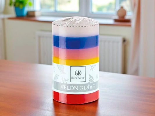 Velón 3 días iluminado: descubre los 7 colores en un tamaño de 8x5 cm