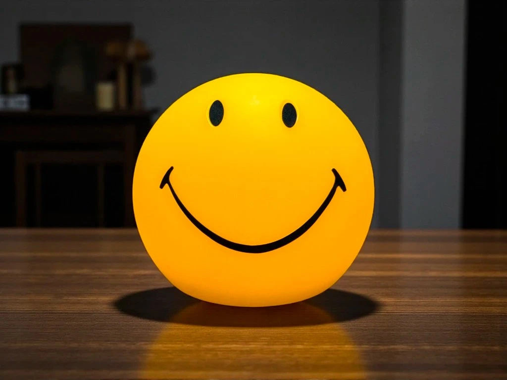 LAMPARA CARITA FELIZ 15 CM USB