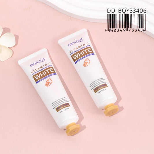Crema de manos aclaradora con Vitamina C BIOAQUA