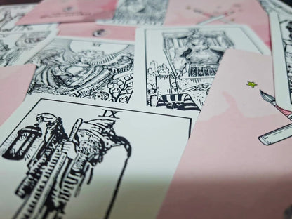 TAROT PARA COLOREAR CAJA RIDER - 78 NAIPES P/PINTAR
