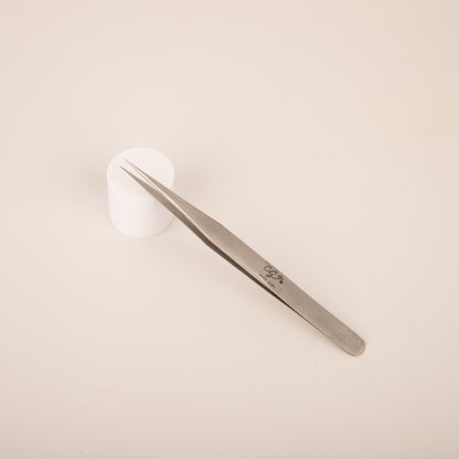 PINZA RECTA PARA PESTAÑAS CITY GIRL
