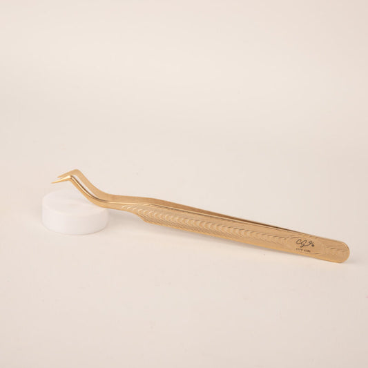 PINZA DORADA PARA PESTAÑAS CITY GIRL