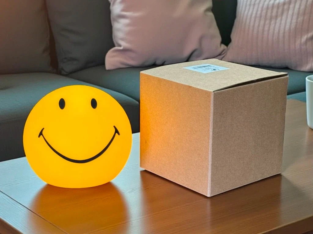 LAMPARA CARITA FELIZ 15 CM USB