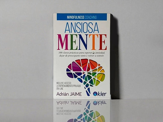 Libro ANSIOSAMENTE: guía completa de tarot